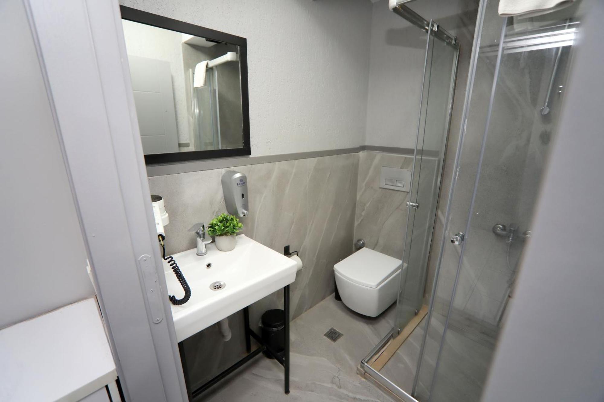 Arkem Maltepe Hotel Istanbul Exterior photo