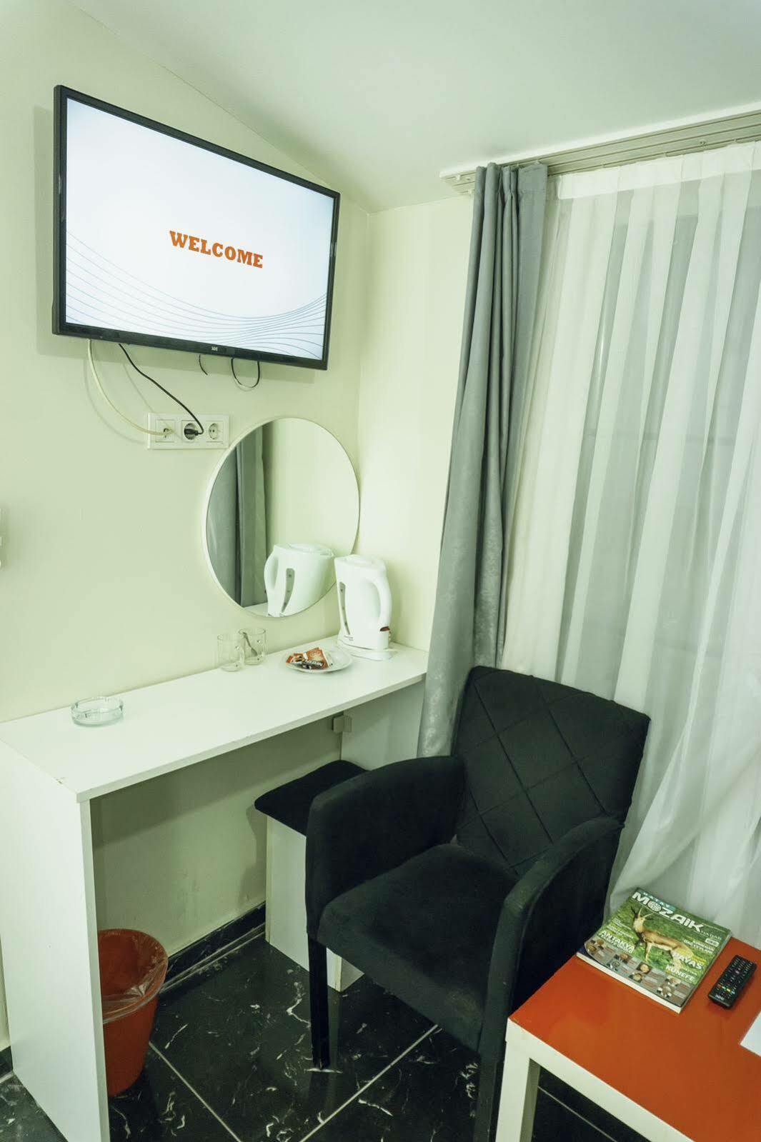 Arkem Maltepe Hotel Istanbul Exterior photo